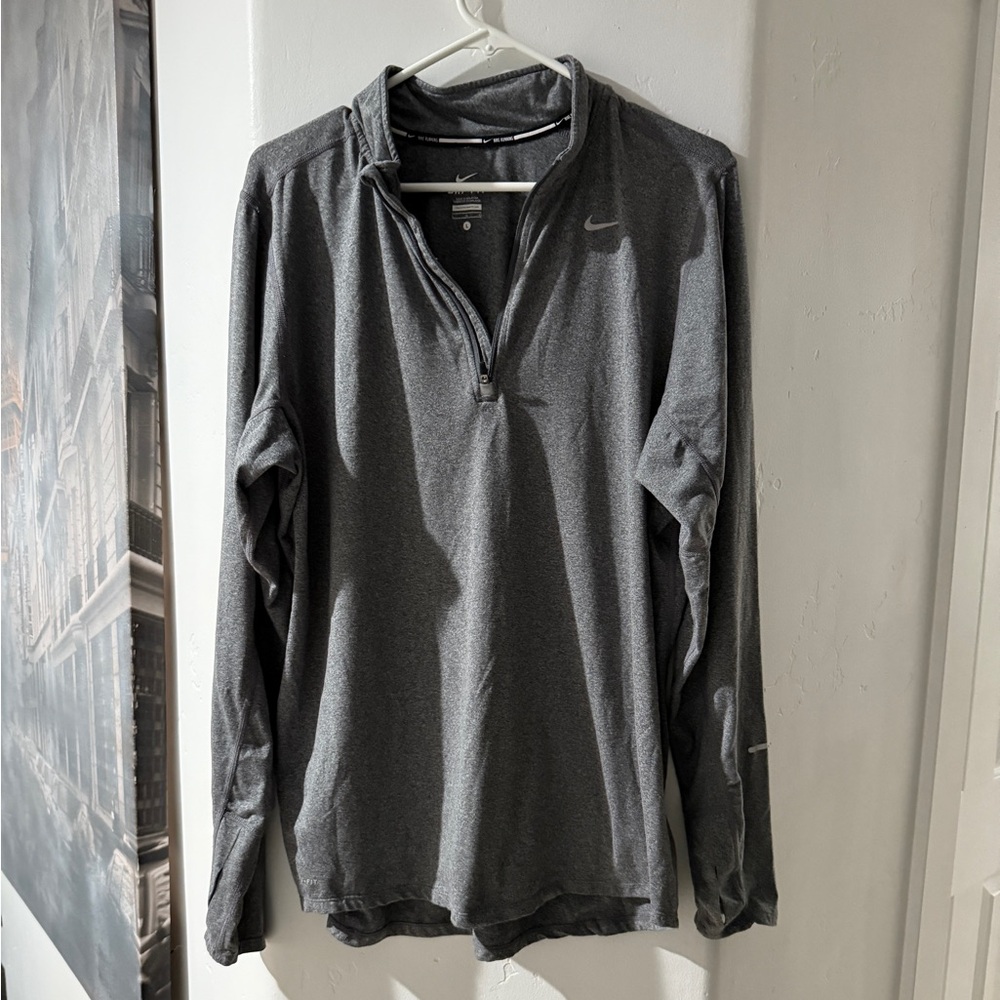 Nike pullover L